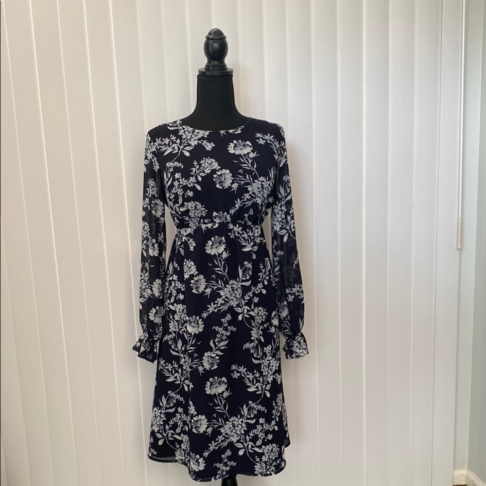 Isabel Elegant Blue Floral maternity Dress. From Target